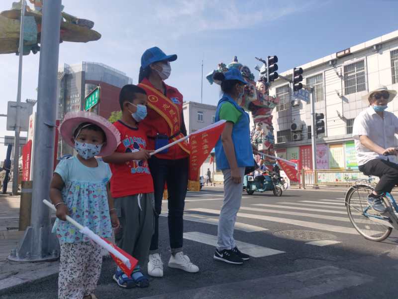 <strong>老头和老太太操逼的老头和老太太操逼的视频看一看</strong>